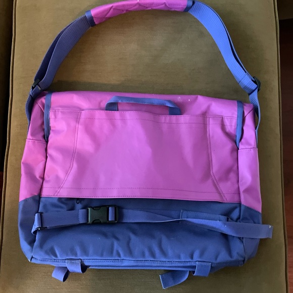 The north face bag - Picture 3 of 4